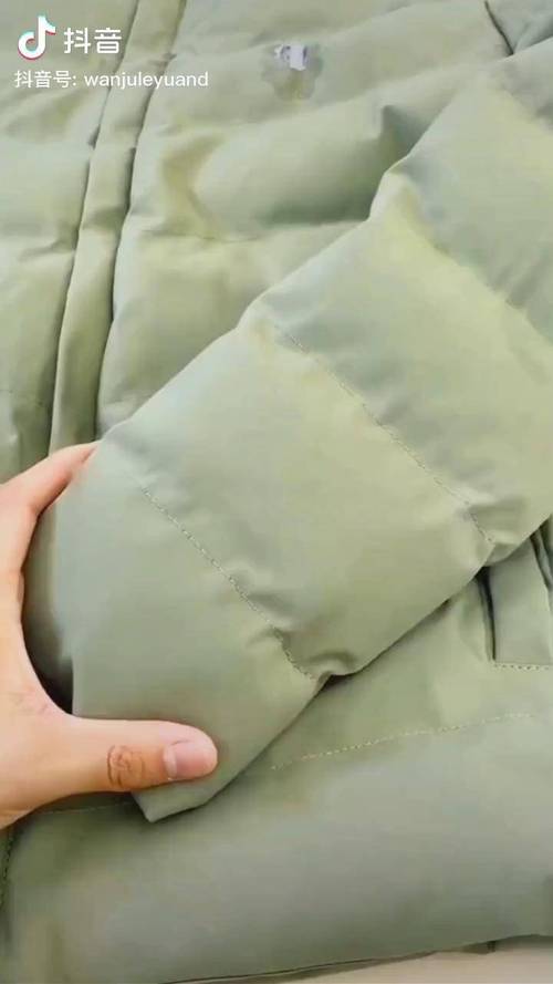 羽绒服怎么投千川？
