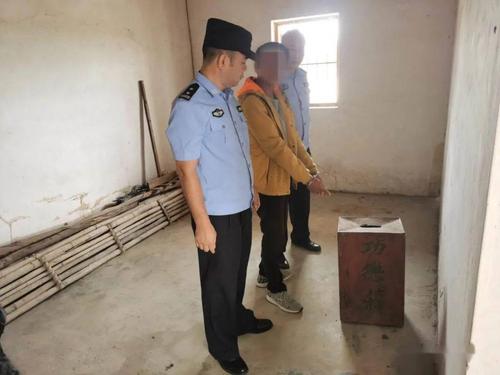 男子盗窃功德箱被判刑 第二年再犯