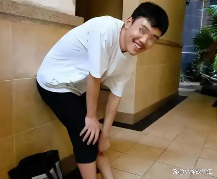 被网友托举的男孩成功考上985高校