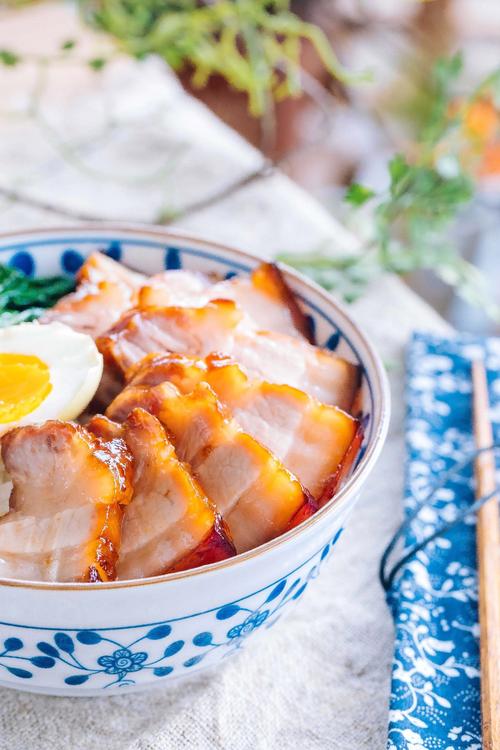 90后不再追逐漂亮饭风潮