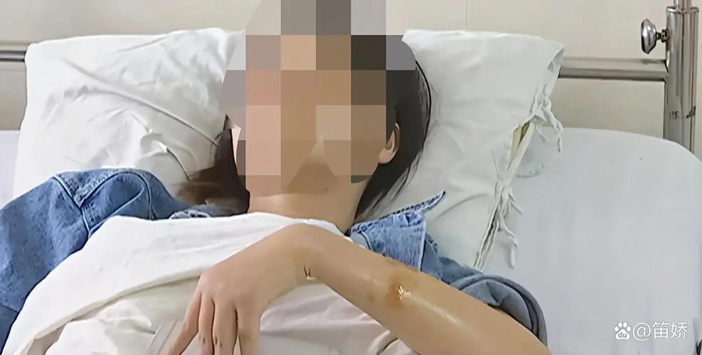 女子喝“祖传秘方”药汤后中毒身亡
