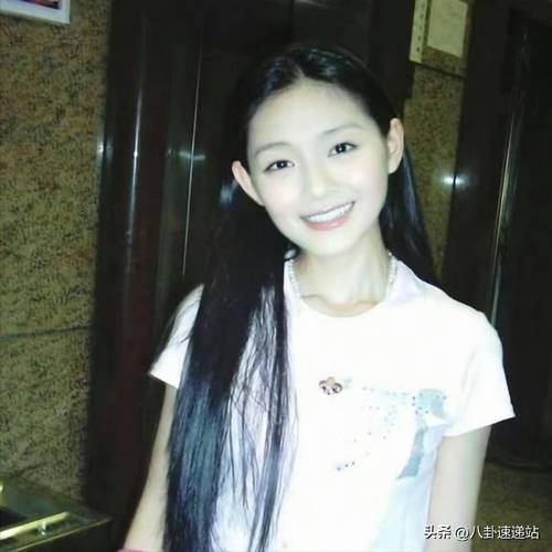 24岁女生酷似大S走红:没整容