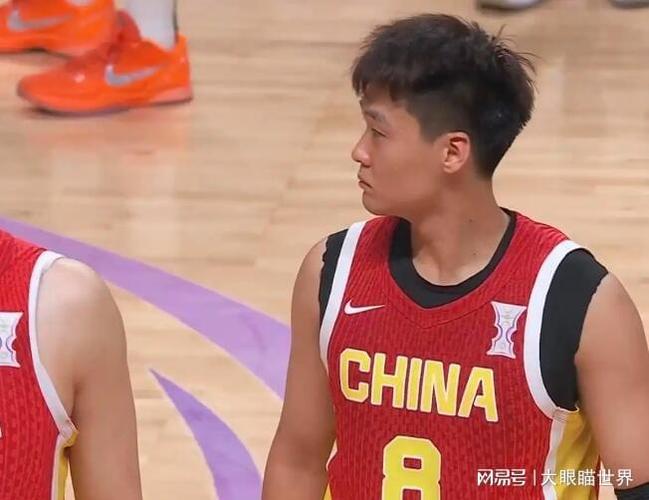中国男篮大胜印度，取得两连胜胜利