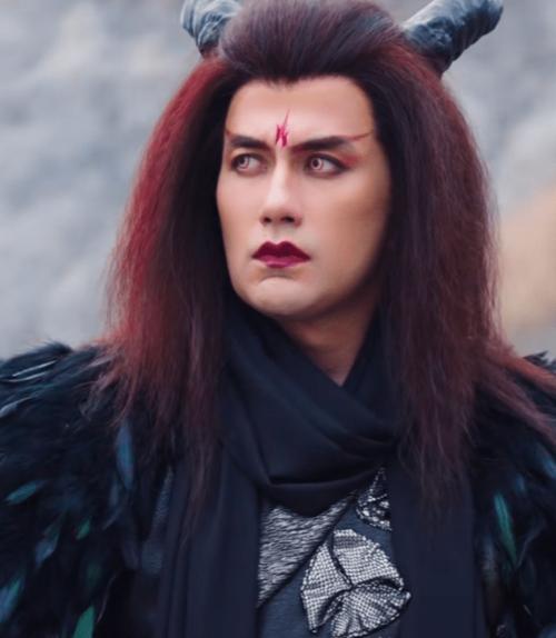 《仙剑3》魔尊重楼扮演者去演短剧了