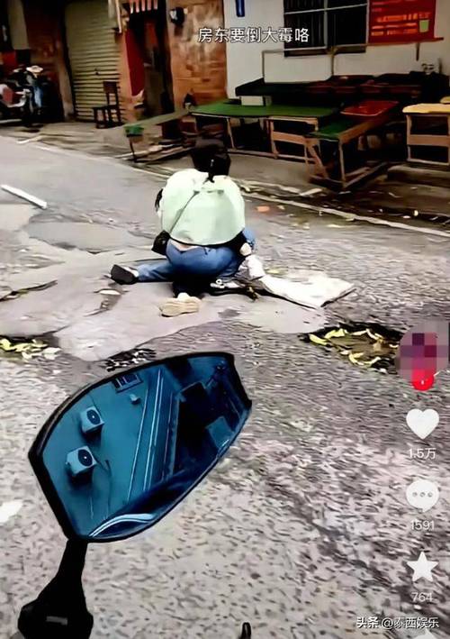 上海路人遭坠落玻璃砸中不幸身亡