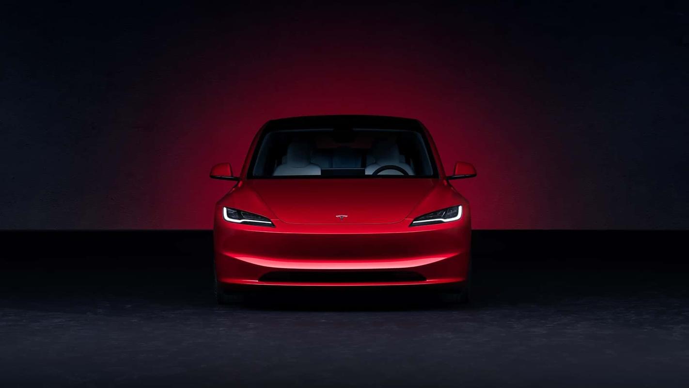 特斯拉Model 3将标配转向信号拨杆
