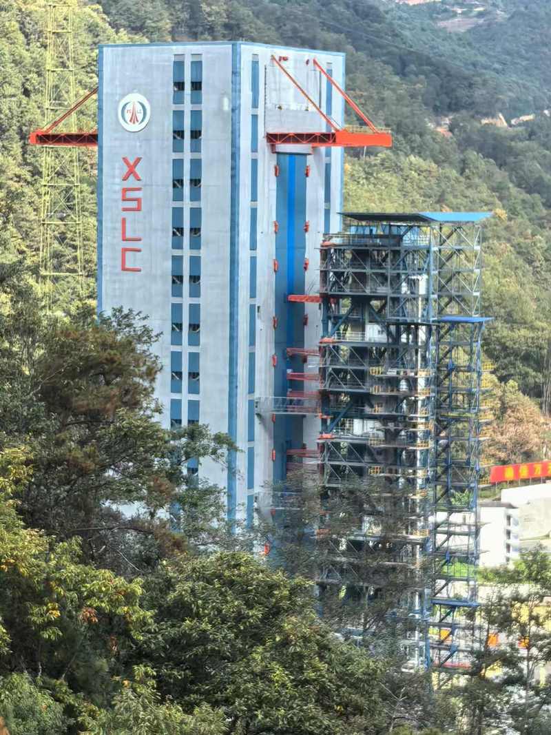 中国成功发射海哨二号卫星