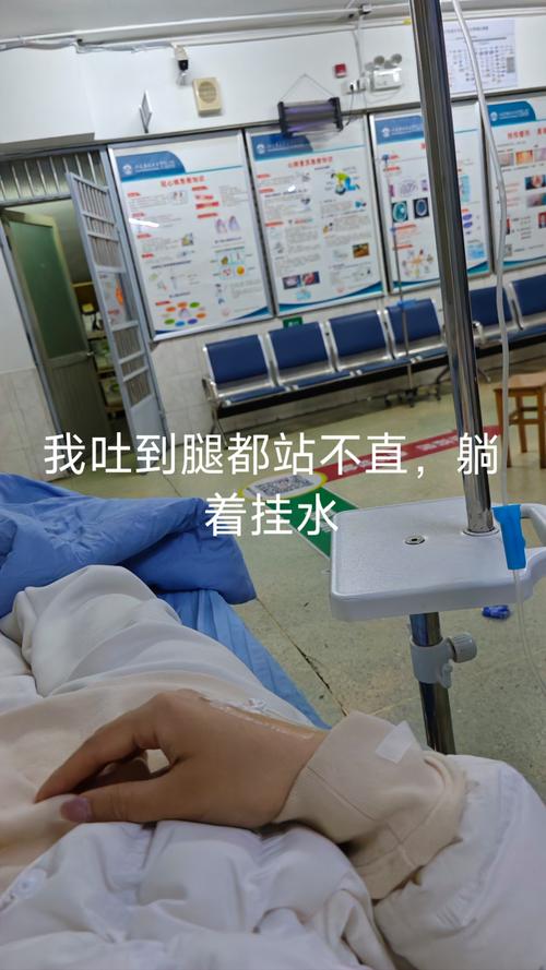 咬掉穿戴甲救人护士:很痛但应该的