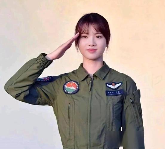 空军第九批女飞行员将参加九三阅兵