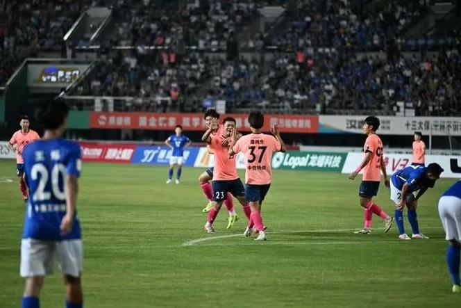 无锡客场2-0盐城