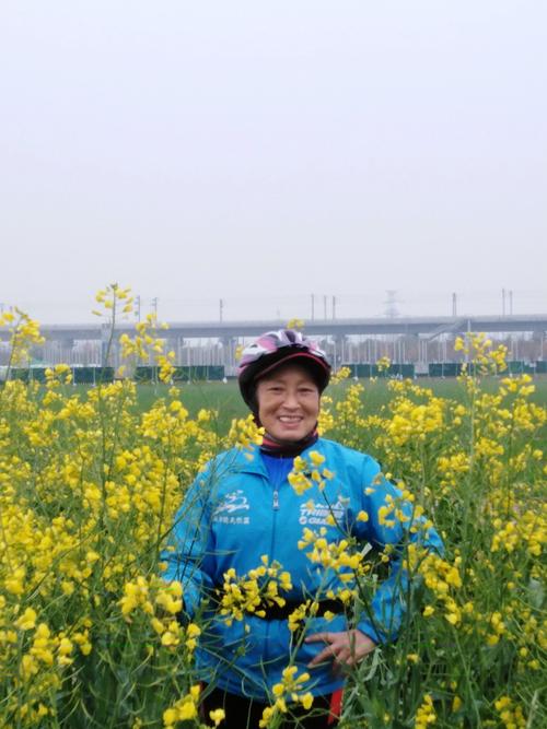 男子花22天从北京跑到郑州