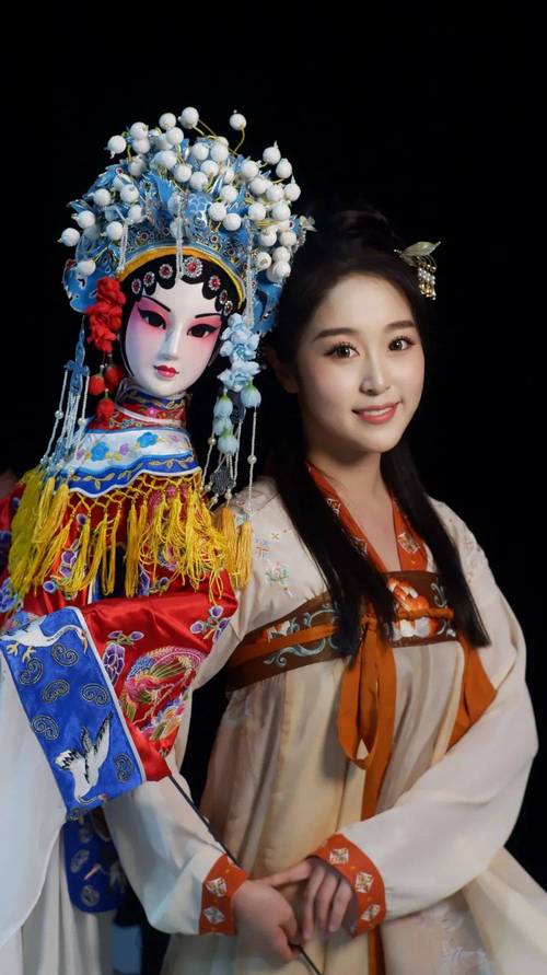 九三文艺晚会超50%演员是00后