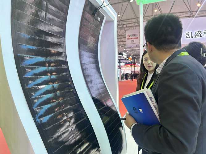 中国在无机光伏材料薄膜化有新进展