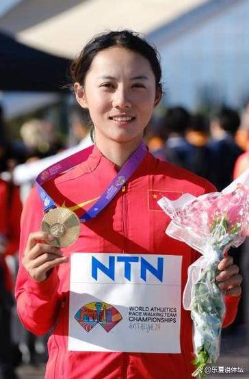 东京田径世锦赛中国队首夺奖牌荣耀时刻