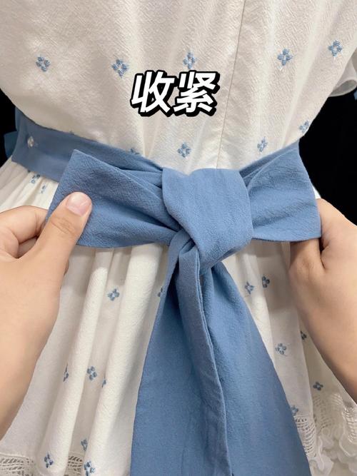 宽带布条如何系蝴蝶结？