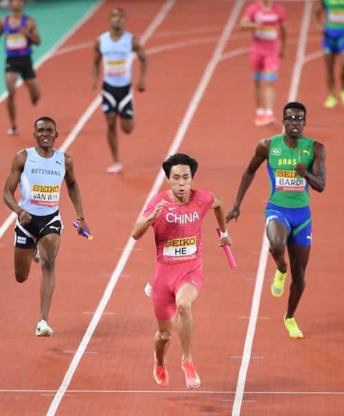 中国男子4x100接力无缘世锦赛决赛
