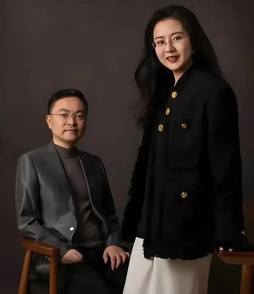 蔡磊妻子:蔡磊的近况“很不好了”