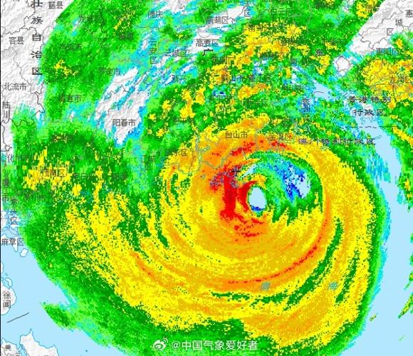 台风桦加沙风力“爆表”破纪录