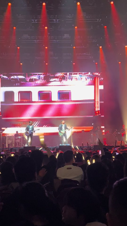 演唱会火爆引发铁路局增开列车应对热潮