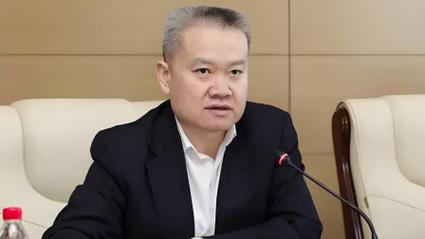 刘海星担任中共中央对外联络部部长职务