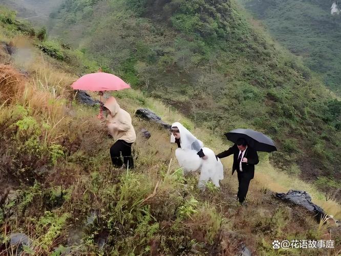 女子参加闺蜜婚礼翻山越岭连闯多关