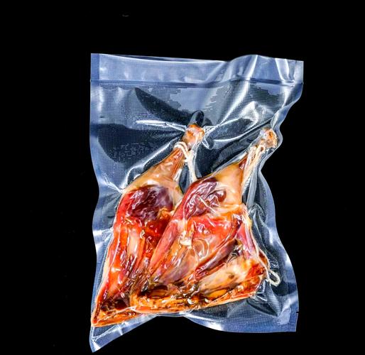 这样的真空包装食物可能有卫生隐患