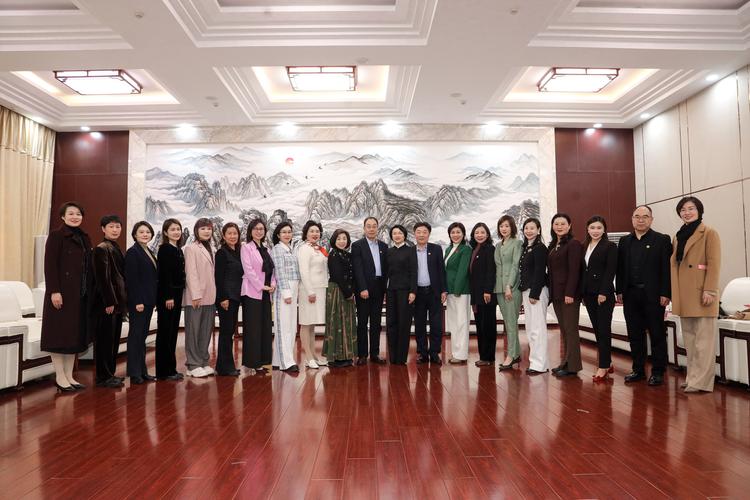 赋能她力量，中国在行动的女性发展助推计划
