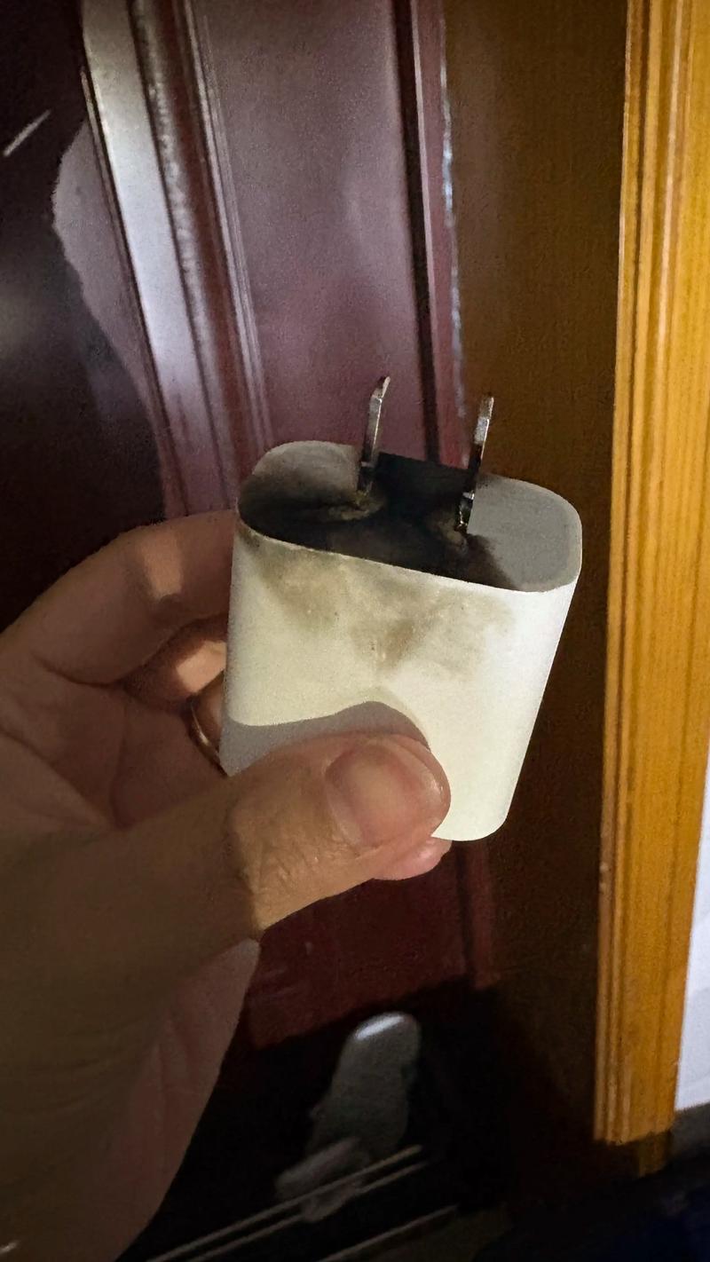 充电器一直不拔有多可怕