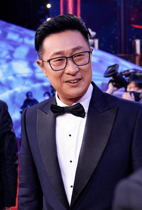 林永健批评某些顶流演员的豪华排场现象