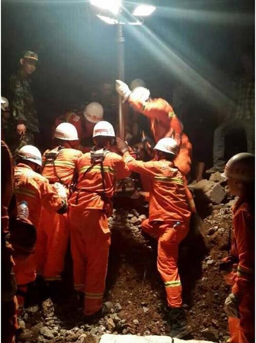 “云南鲁甸地震致多人伤亡”不实