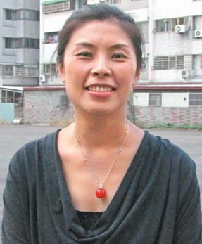 郑丽文成为国民党第二位女性党主席,历史的新篇章