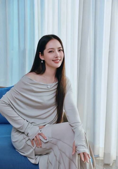 郭碧婷爸爸回应“女儿一人养家”