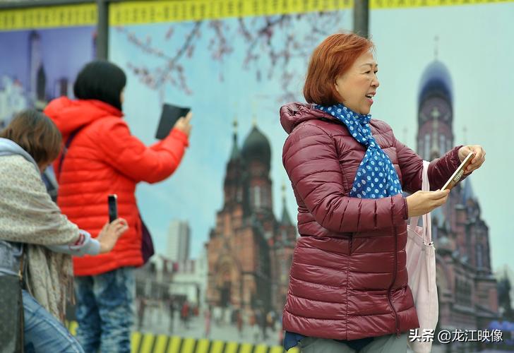 哈尔滨正式供热 居民:在家穿短袖