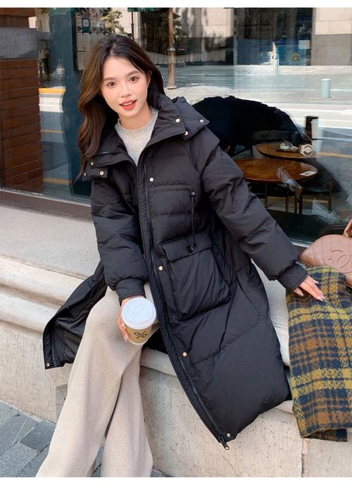 女装店主不建议买300元以下羽绒服