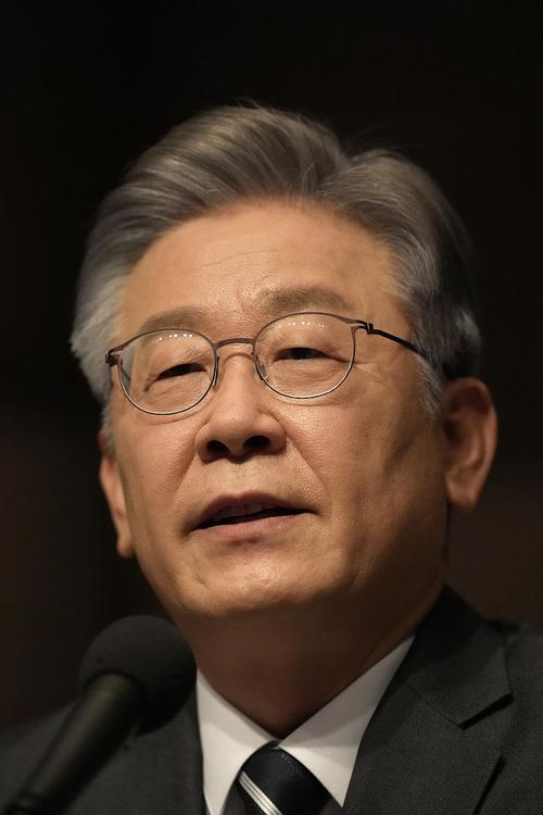 李在明贴身保镖火了
