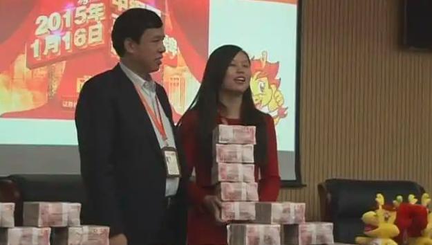 河南一老板挣100万分给员工85万