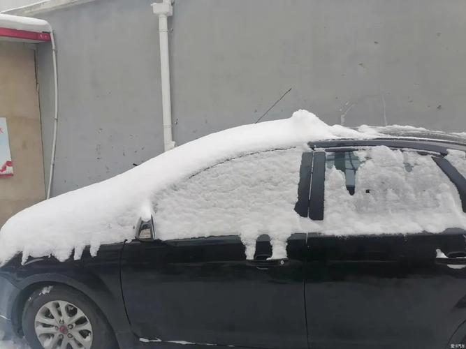 北京多区现零星小雨 山区飘雪