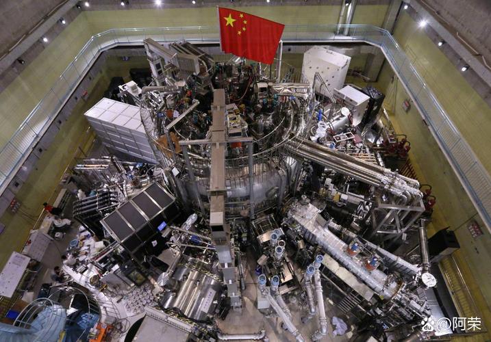 中核工程师谈“人造太阳”超骄傲