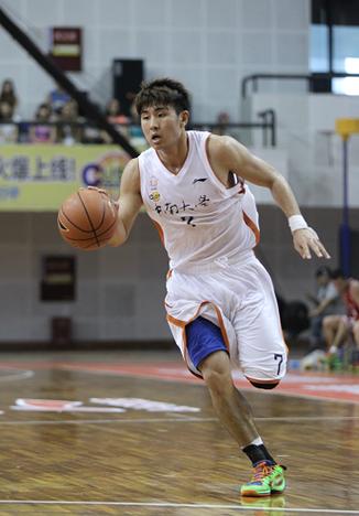 重庆一体育生因色弱被大学退学