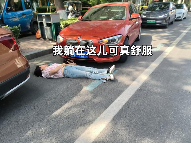 女子沙滩车侧翻事故致肋骨断裂严重损伤