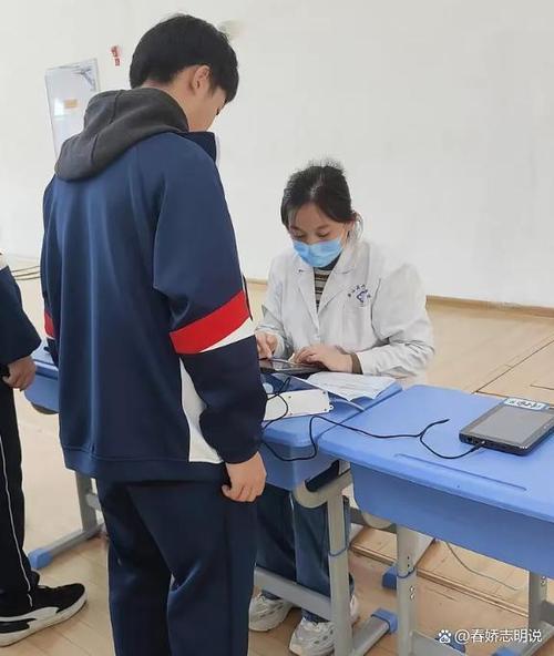 色弱学生被退学：应查明高考体检结果