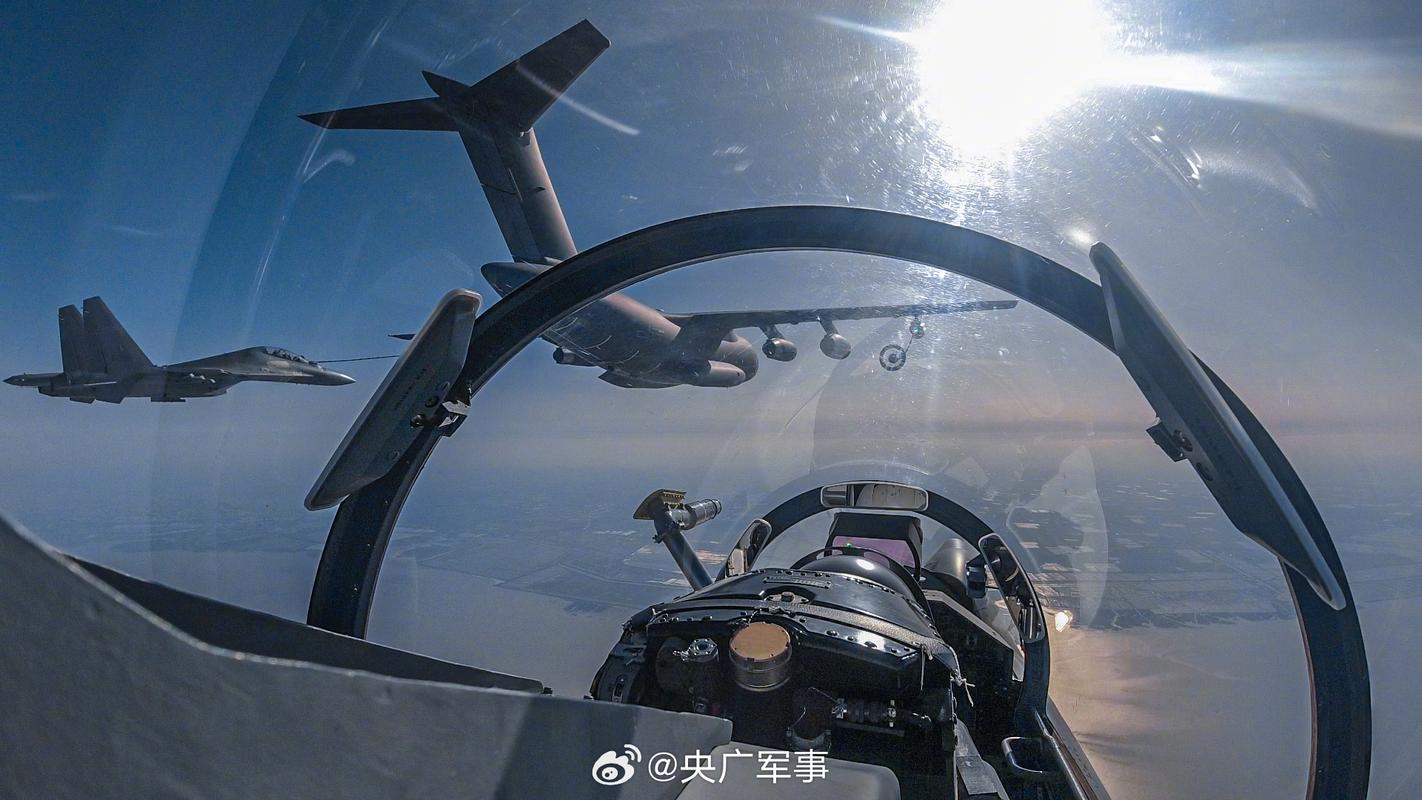 高燃！被空军的帅气混剪硬控了