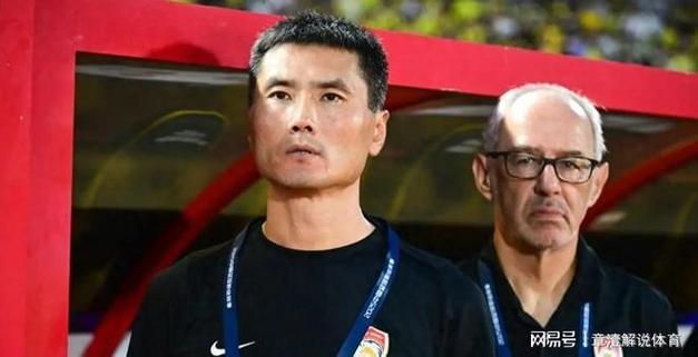 邵佳一历任国足梯队主帅与助教职务