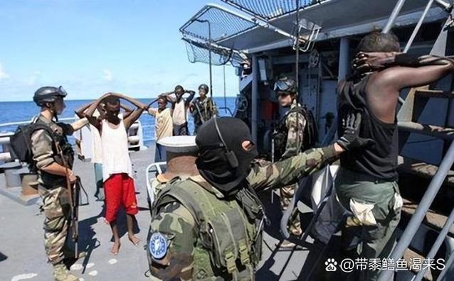 一油轮在索马里以外海域遭劫