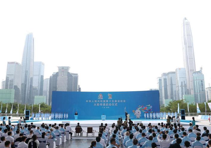 全运会主火炬点燃瞬间震撼人心