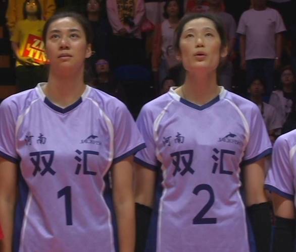 朱婷率领河南女排实现三连胜辉煌战绩