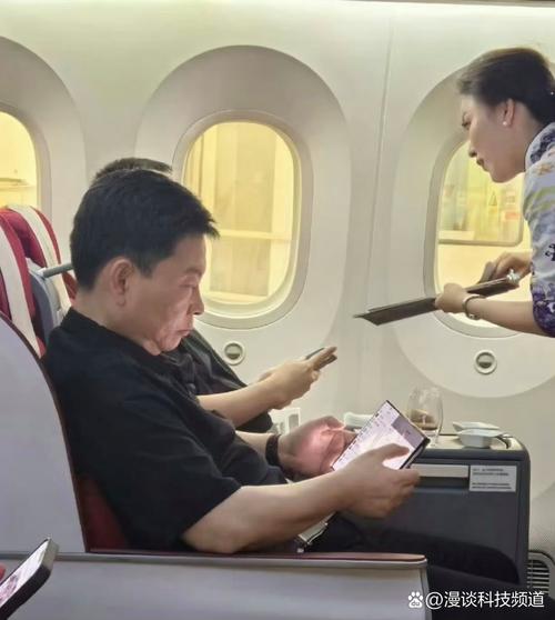 宁波机场回应旅客在候机室抽电子烟