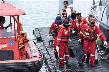 马泰之间海域沉船事件已致28人遇难