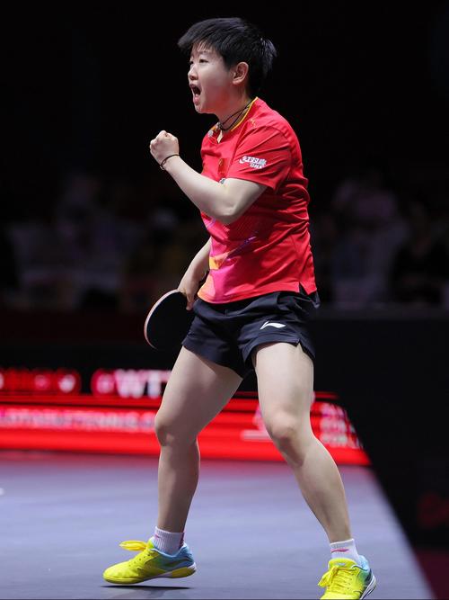 孙颖莎4-1胜朱雨玲 将与王曼昱争冠