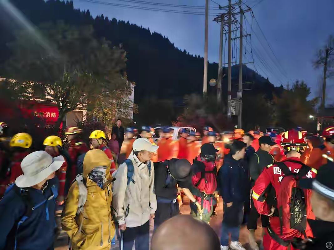 驴友野游被困获救引发高额救援费用追偿事件